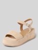 Tamaris Sandalette aus Leder mit Plateausohle Beige