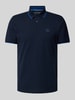 s.Oliver RED LABEL Poloshirt mit Label-Detail Dunkelblau