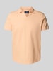 MCNEAL Poloshirt mit V-Ausschnitt Apricot