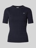 Gant Strickshirt mit Rundhalsausschnitt und Logo-Stitching Marine
