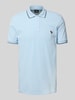 PAUL SMITH Regular Fit Poloshirt mit Motiv-Badge Hellblau