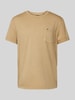 Tommy Jeans Regular Fit T-Shirt aus Baumwolle mit Brusttasche Beige