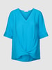 Christian Berg Woman Blouseshirt van viscosemix met V-hals Blauw