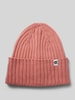 OPUS Beanie mit Label-Detail Modell 'Adela' Lachs