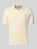 REVIEW Regular Fit Poloshirt mit Logo-Stitching Ecru