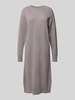 Christian Berg Woman Loose Fit Strickkleid aus reinem Kaschmir mit Rundhalsausschnitt Taupe Melange