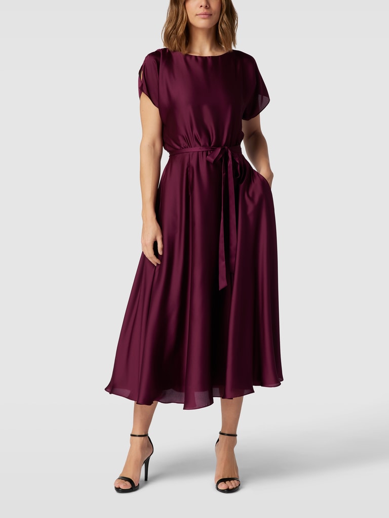 Kleid Bordeaux Knielang