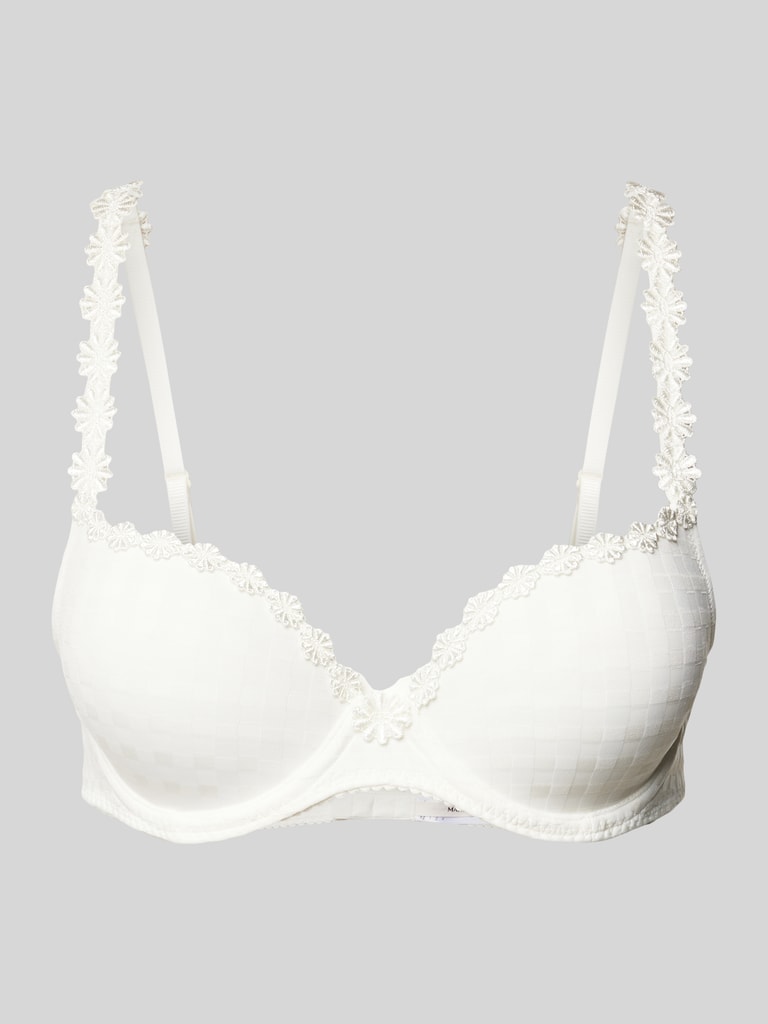 Avero Bh Vatteret Push Up 1
