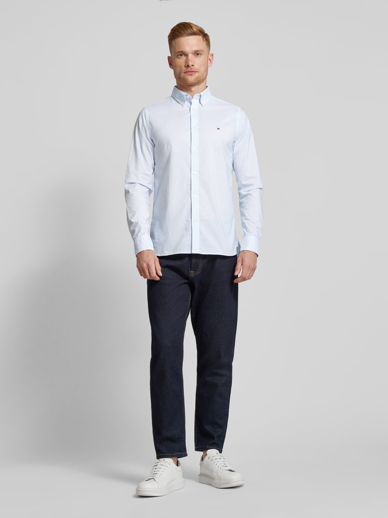 Tommy Hilfiger Slim Fit Freizeithemd mit Button-Down-Kragen (weiss 