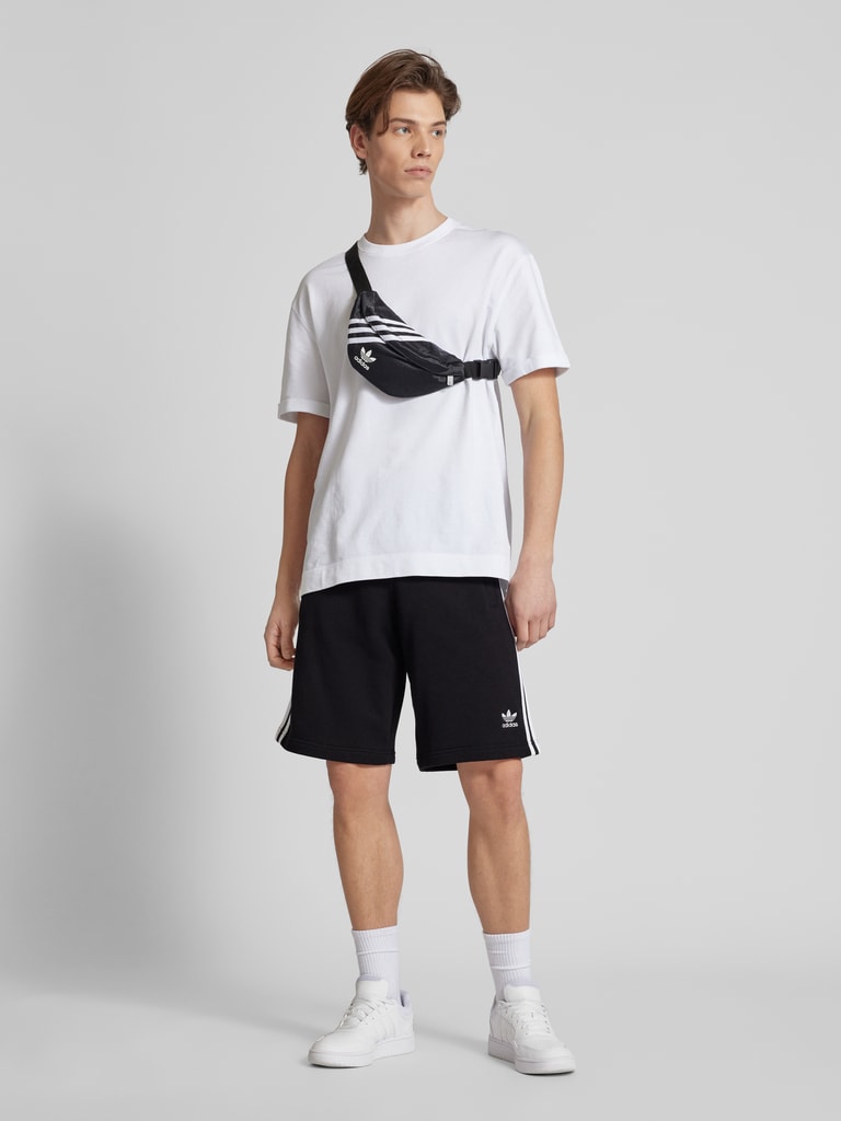 adidas Originals Regular Fit Sweatshorts mit Label-Stitching 