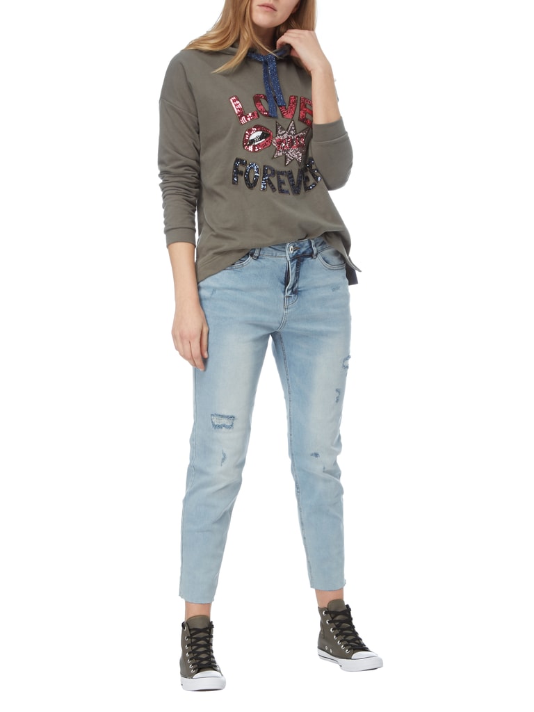 jake-s-casual-girlfriend-fit-jeans-im-destroyed-repaired-look-jeans