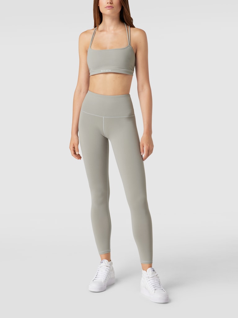 Yoga Shorts Damen Mit Cutout - Bequeme Fitness Shorts Mit Gekreuztem Rücken