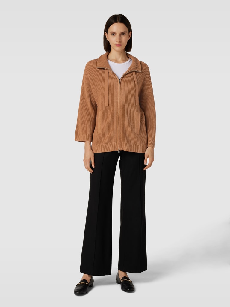 Burda naaipatroon 5706 groen - Jassen maat 34-44