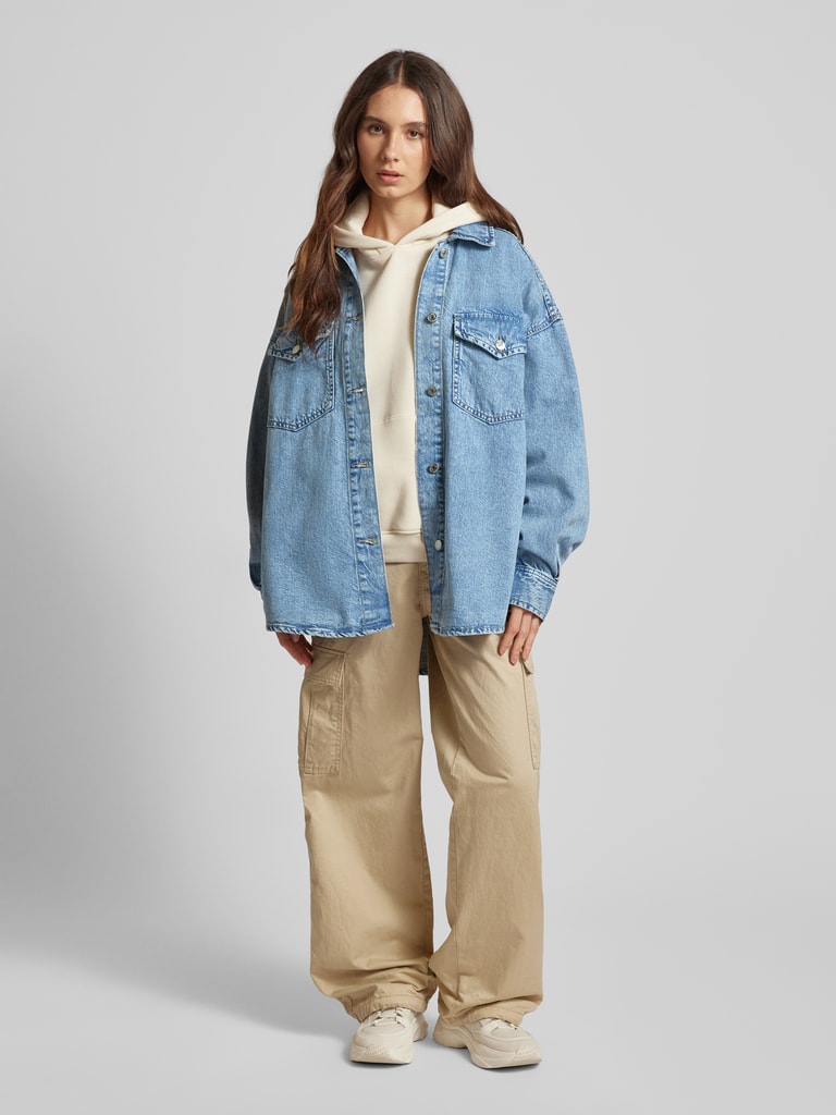Gina Tricot Oversized Hemdjacke mit Brusttaschen (jeansblau