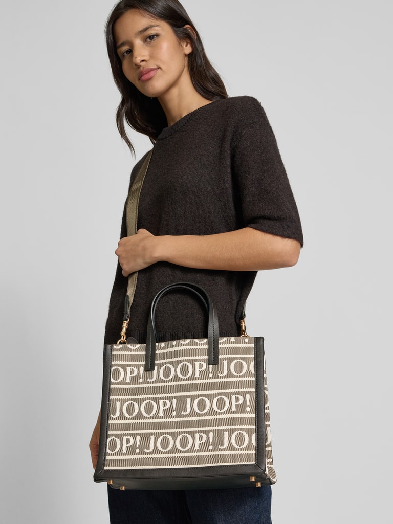 JOOP! Handbag mit Allover-Logo-Stitching Modell 'Aurelia' (taupe