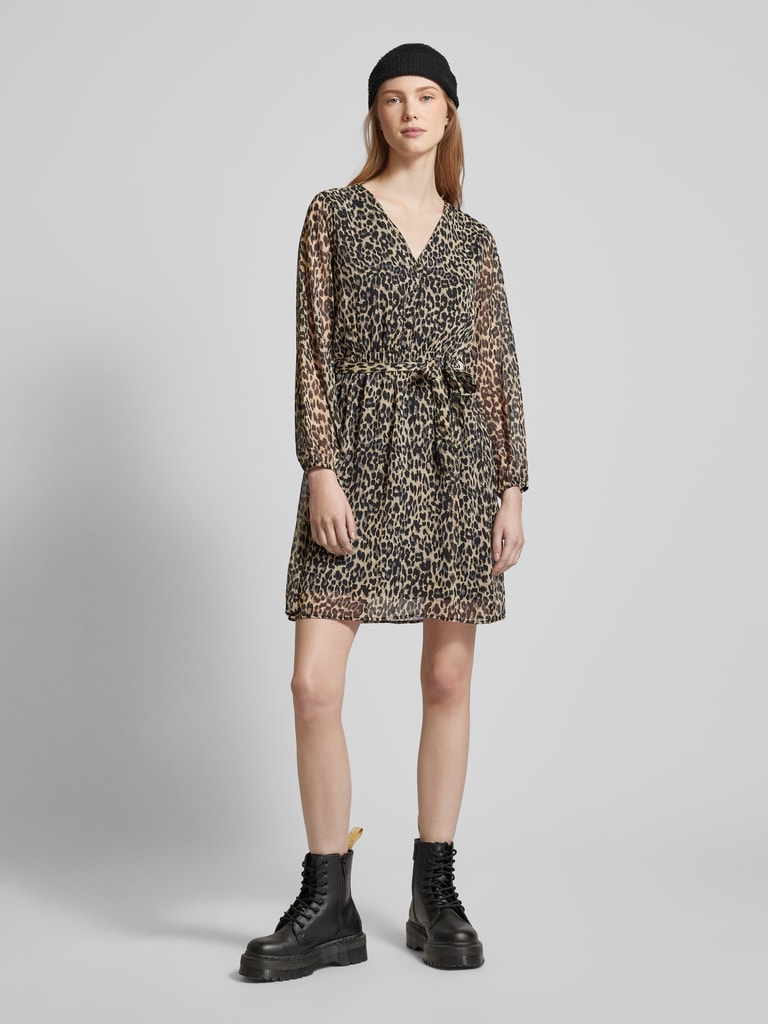 Corymbiabbazaza Kleid Kleid Sand main image 0