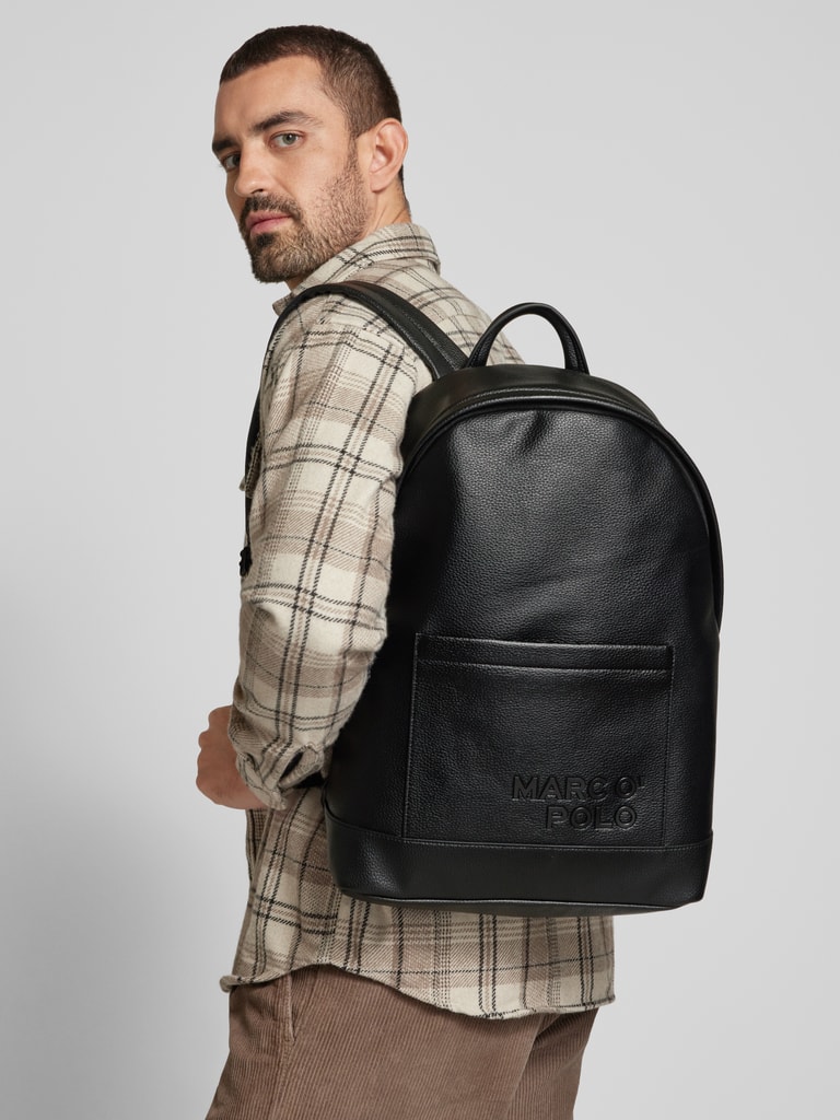 Marc O'Polo Rucksack aus einer Lederalternative (black) online