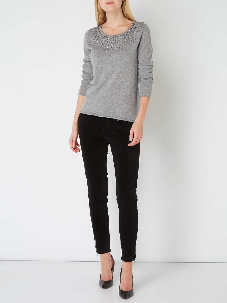 Christian Berg Woman Skinny Fit Samthose Mit Rei Verschlusstaschen