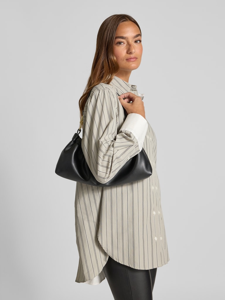 HUGO Crossbodytas met labeldetail, model 'Quantic' in zwart online kopen | P&C