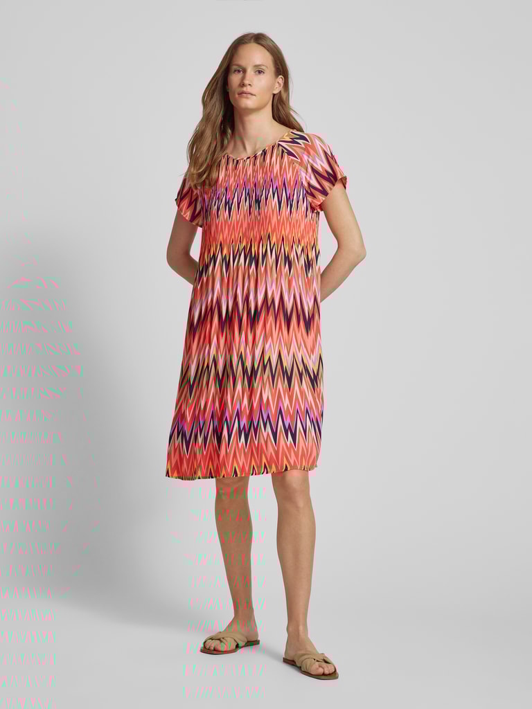 Betty Barclay Knielange jurk met all-over print in rood online kopen | P&C