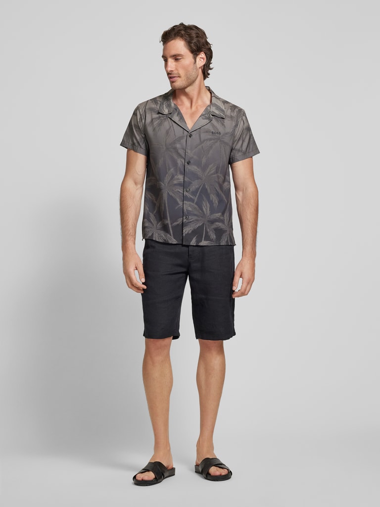 BOSS Relaxed Fit Freizeithemd mit Reverskragen Modell 
