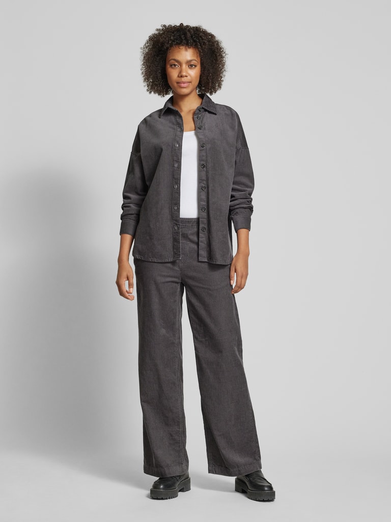 S.Oliver Damen Cordbluse Im Relaxed Fit – Mit Hemdkragen, Ziernähten Und Langen Ärmeln