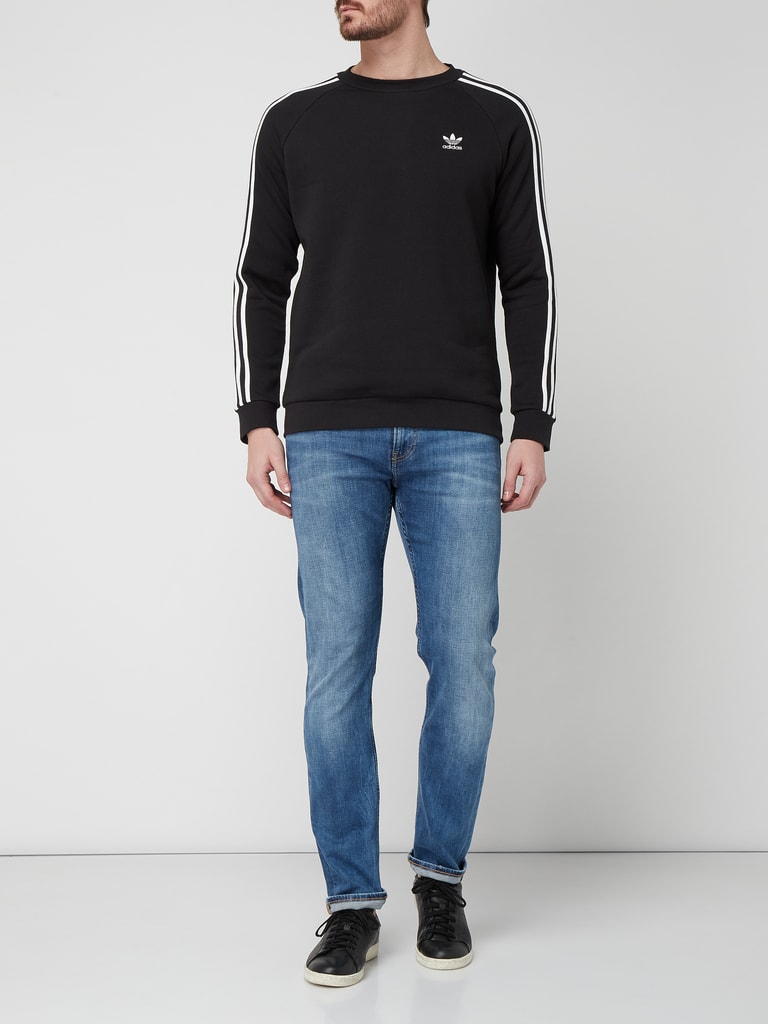 adidas Originals Sweatshirt mit Logo-Streifen (black) online kaufen