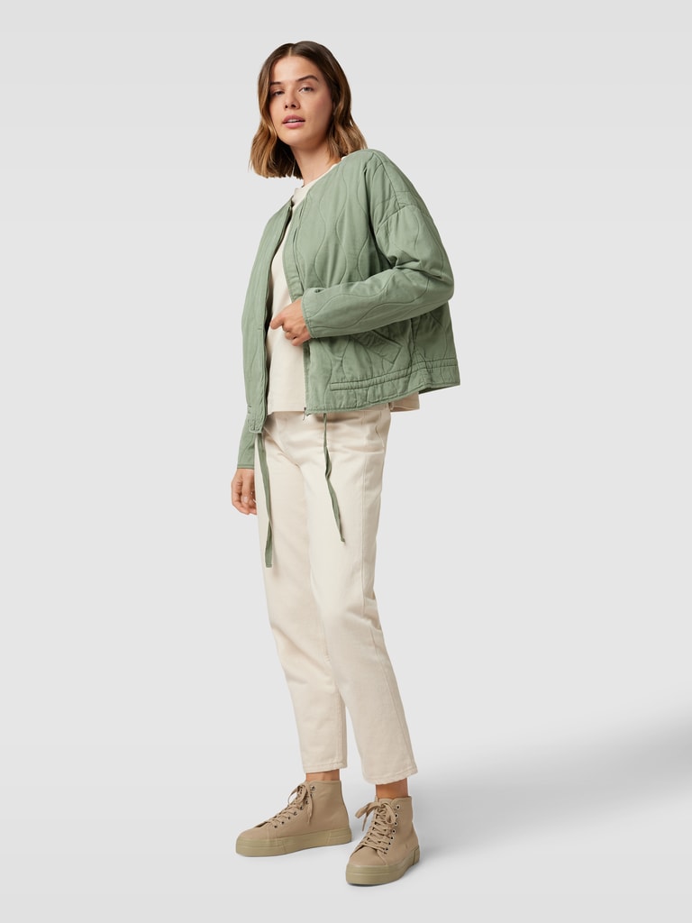Leichtjacke NOS mit modernen Eingrifftaschen