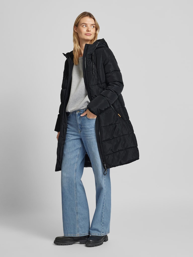 Beige gewatteerde jas; warm en on-trend