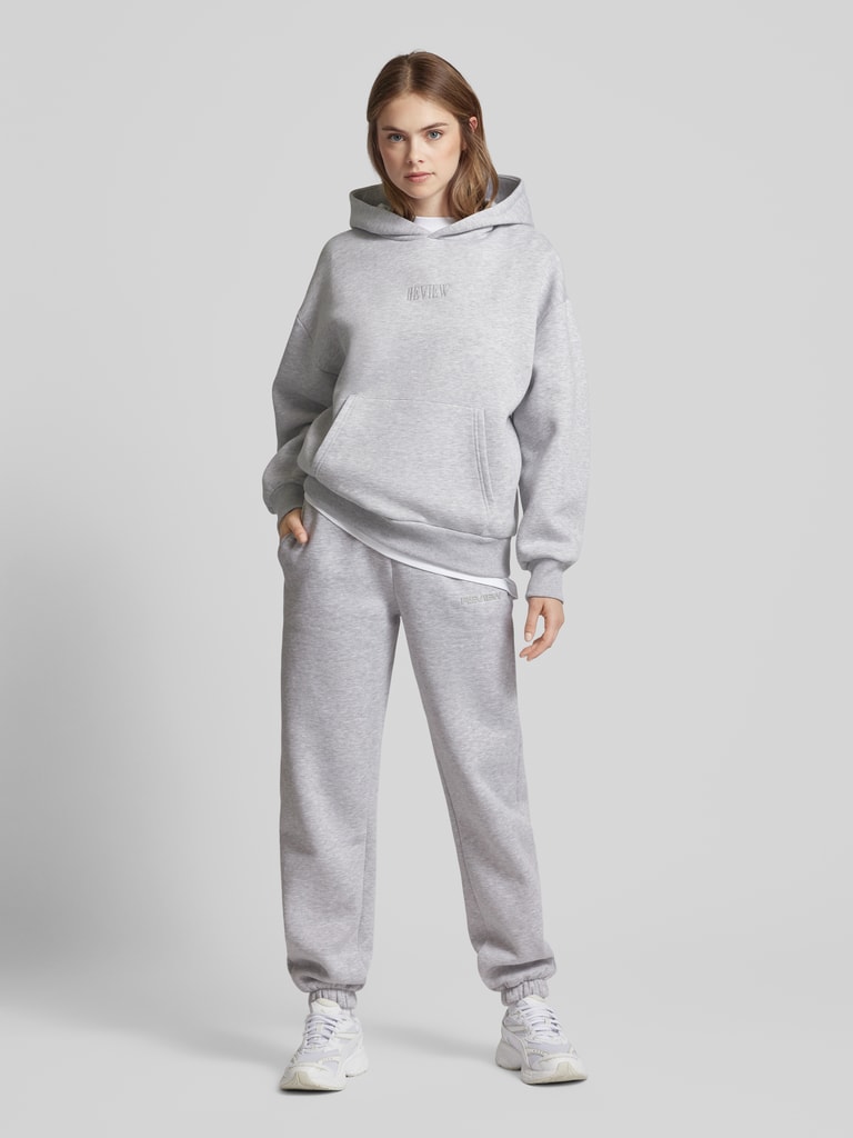 Review Essentials Sweatpants (hellgrau melange) online kaufen