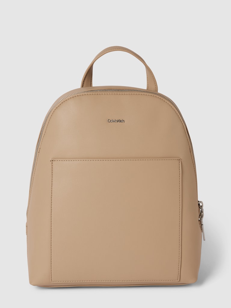 Ck Calvin Klein Rucksack Mit Tragehenkel Modell Ck Must Dome Stein Online Kaufen