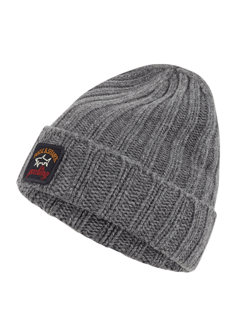 Gestrickte Mütze aus weicher Wollmischung mit gestricktem Streifenmuster und OMG-Patches