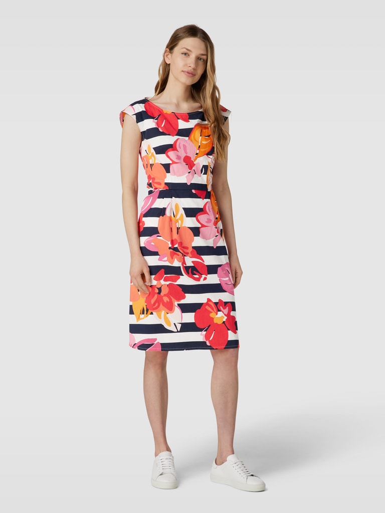 Betty Barclay Knielange jurk met all-over motief in rood online kopen | P&C