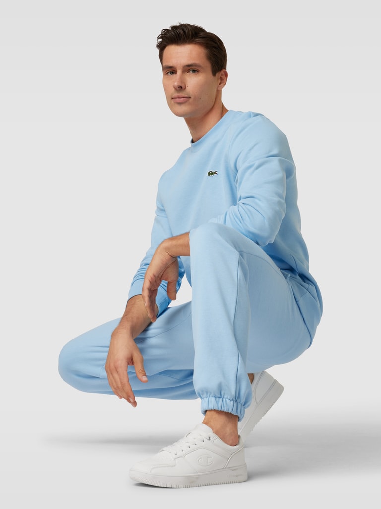 Lacoste Regular Fit Sweatpants mit Label-Patch (hellblau) online  