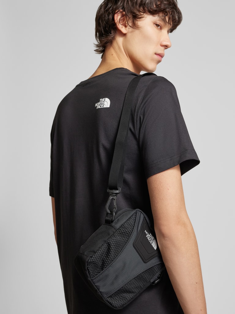 The North Face Umhängetasche mit Label-Print Modell 'Y2K' (black ...