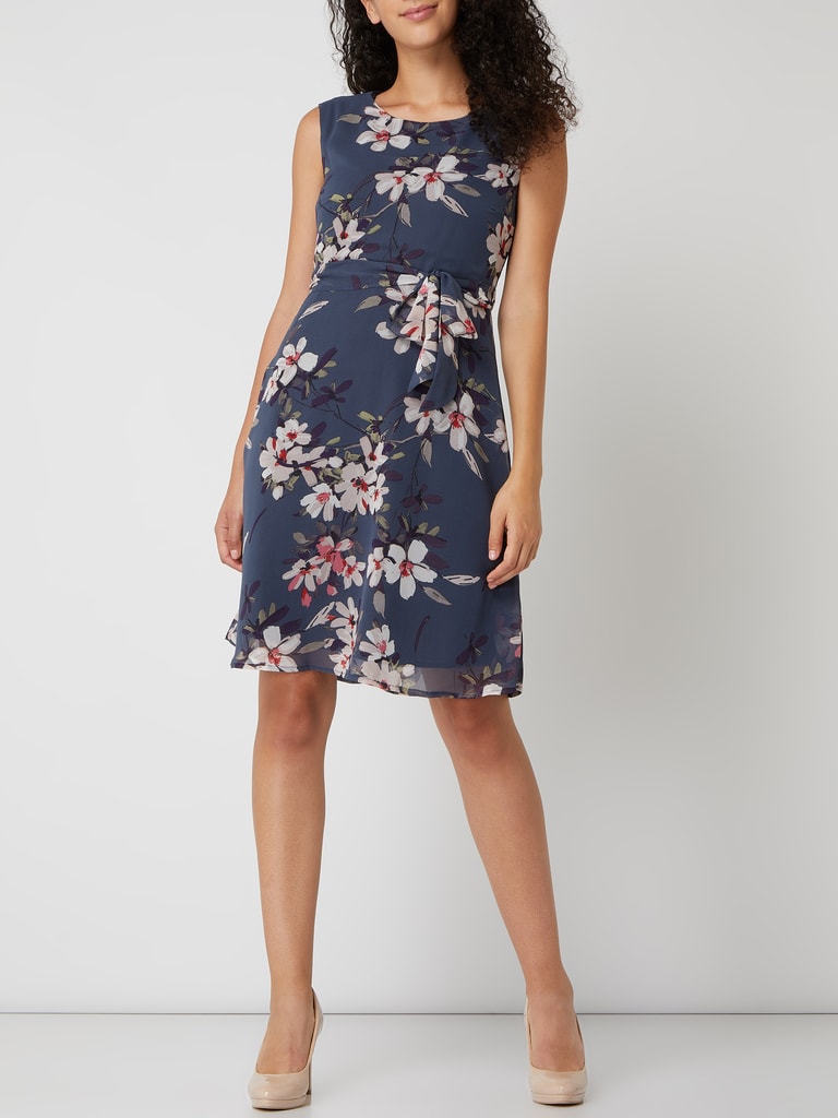 Fabelhafte Kleid Aus Chiffon Bild