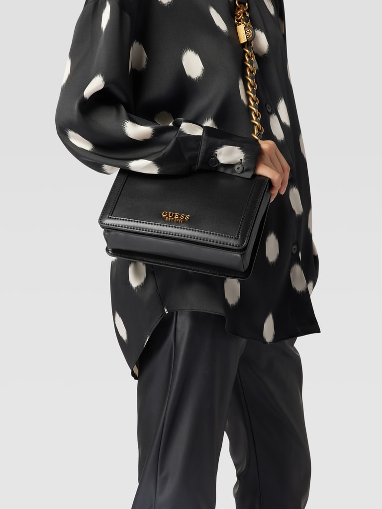Guess Umhängetasche mit Label-Applikation (black) online kaufen