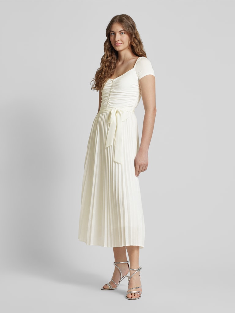 Guess Kleider Damen