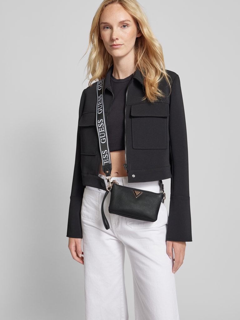 Guess Handtasche mit Label-Applikation Modell 'LATONA' (black) online ...
