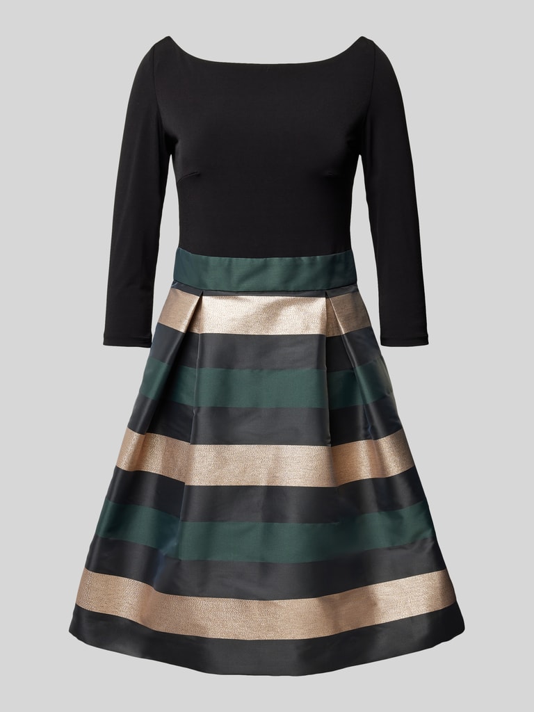 Swing Cocktailjurk met boothals in donkergroen online kopen P&C