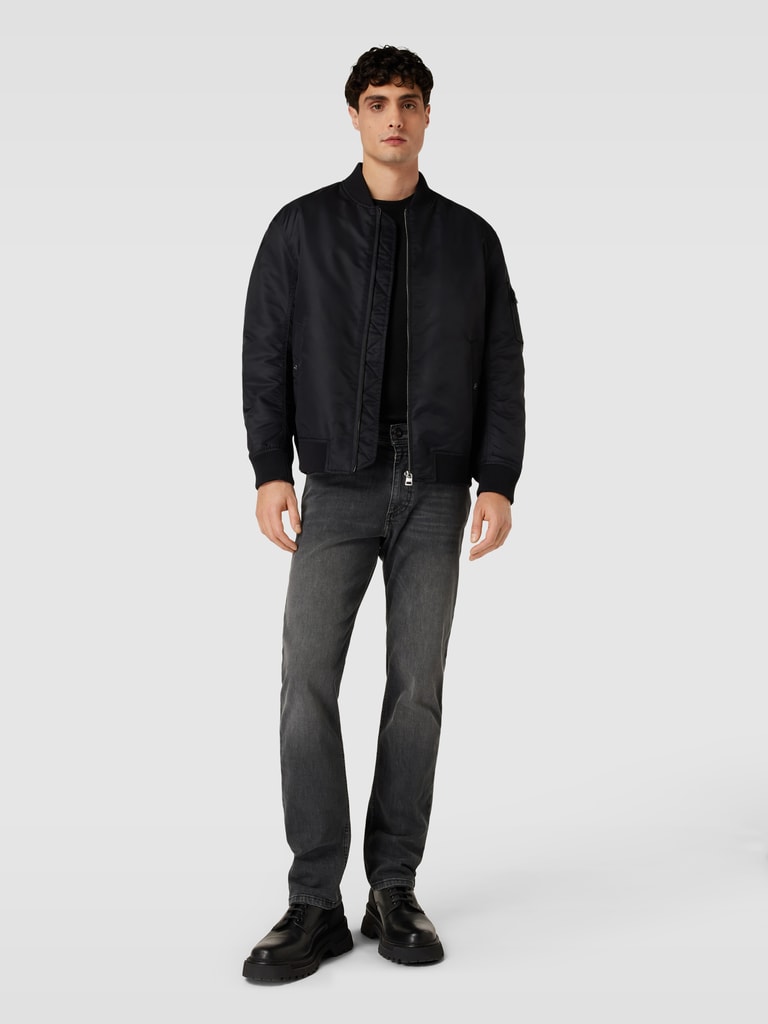 bugatti Modern Fit Jeans mit Stretch-Anteil (silber) online kaufen