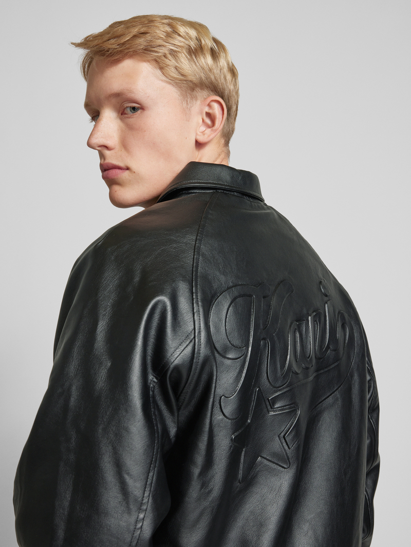 Karl Kani Jack in leerlook model 'Kani Star'