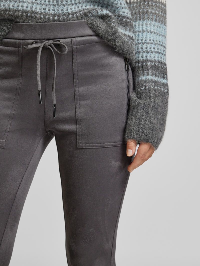 Opus Slim fit stoffen broek met ritszakken model 'Elvina'