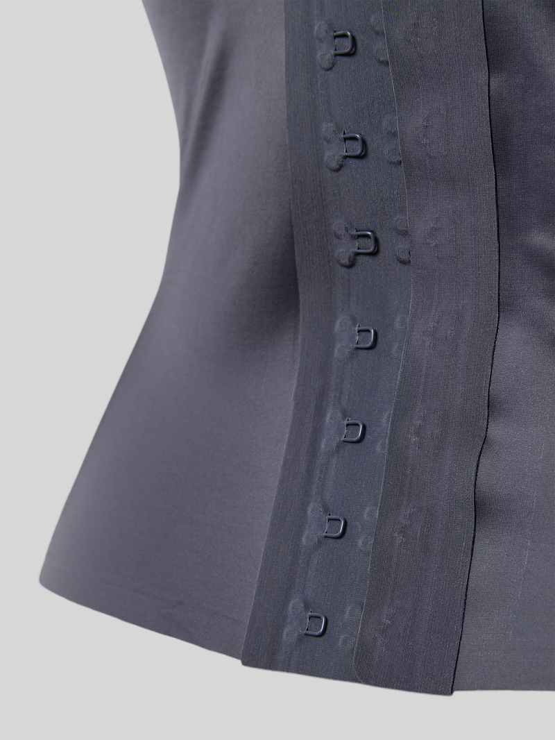 magic bodyfashion Top met bandjes en V-hals.