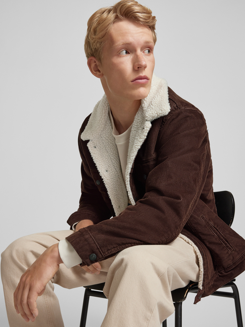 Levi's Sherpa jacket van paspelzakken op de borst