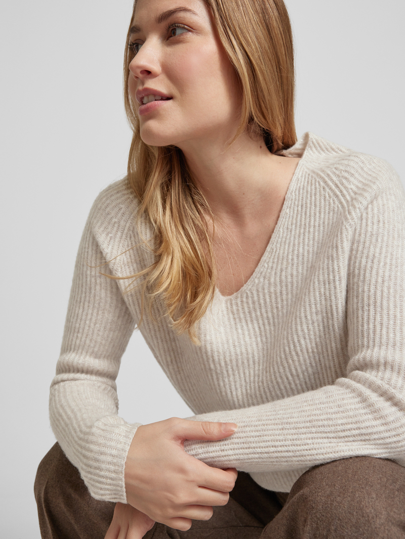 FYNCH-HATTON Gebreide pullover met V-hals