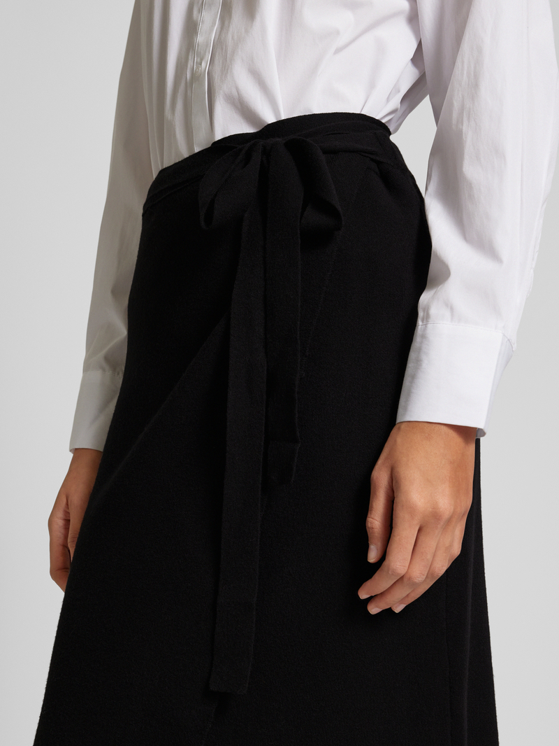 MSCH Copenhagen Midirok met strikceintuur model 'Karitte'
