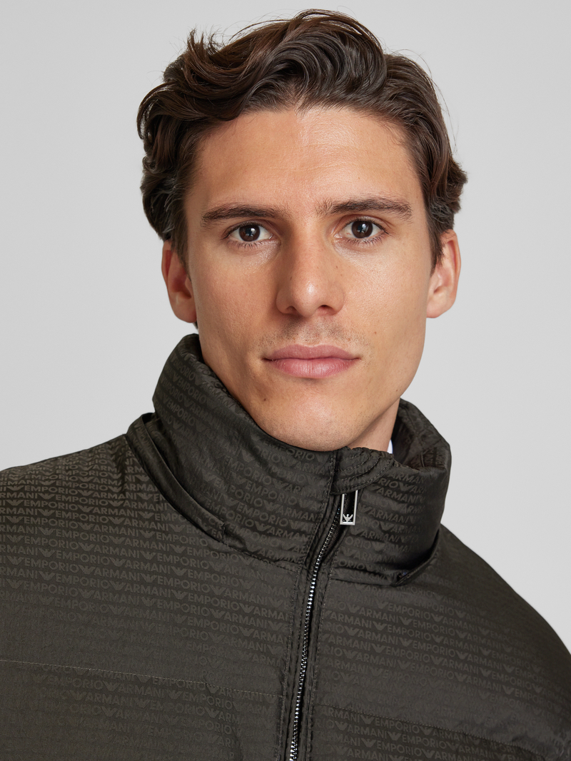 Emporio Armani Gewatteerd jack met tweewegritssluiting