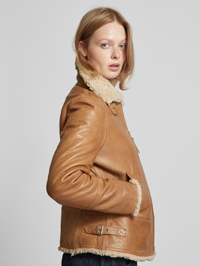 Cabrini Regular fit leren jack van lamsnappa met platte kraag