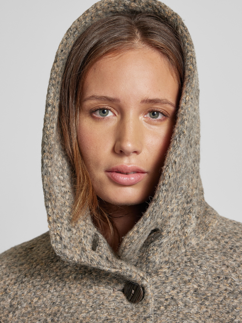 Milo Coats Lange jas met opstaande kraag model 'Stella